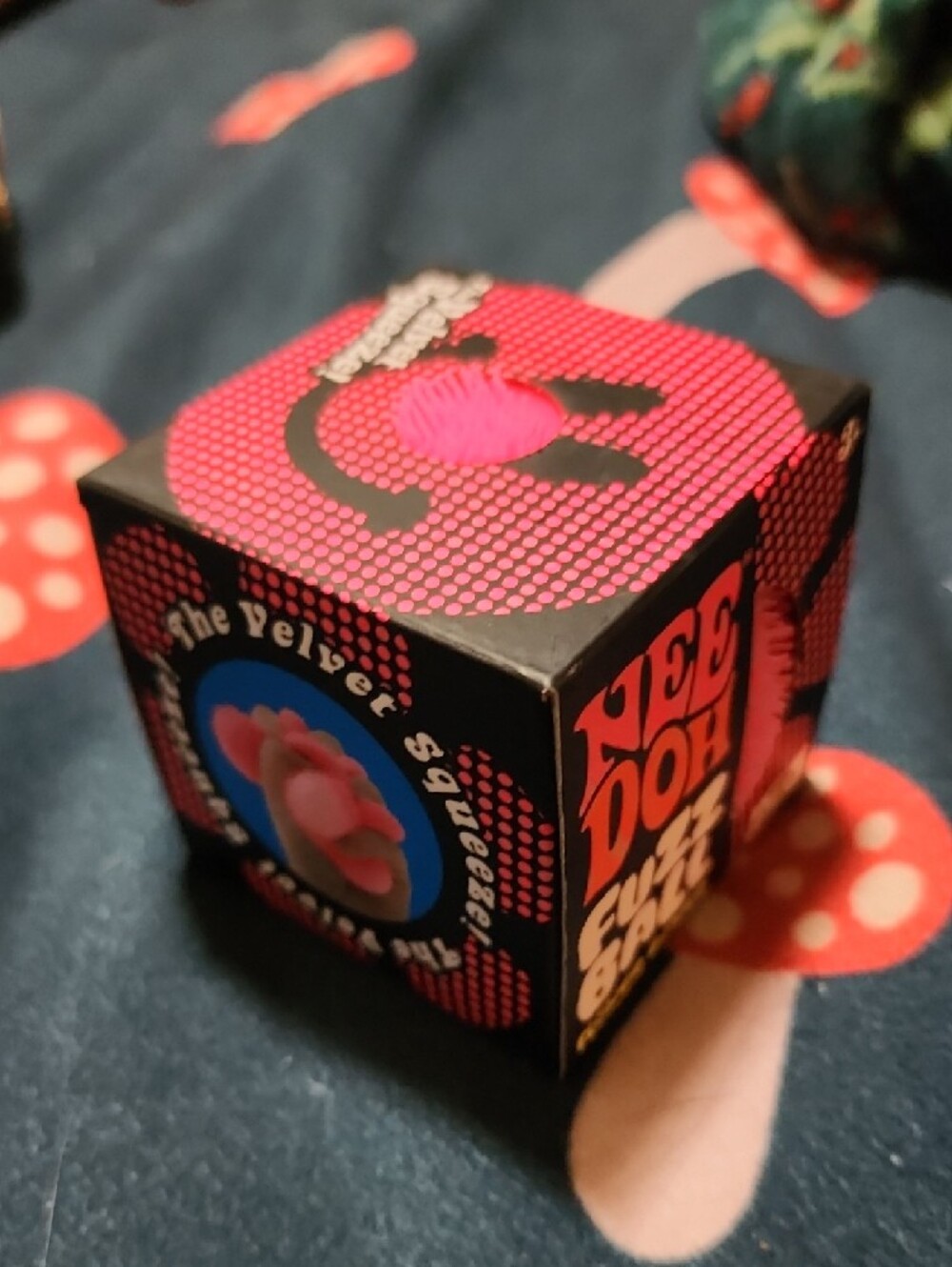NeeDoh Fuzz Ball Pink Collectible Toy - Picture 4 of 4